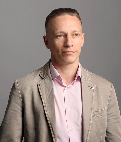 Станислав Елисеев